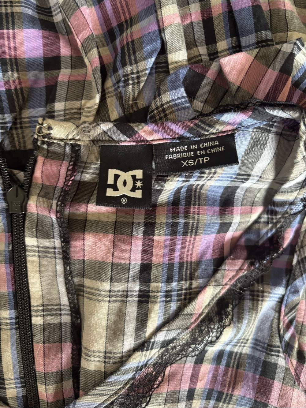Y2K Plaid Ruffle Dress with Black Lace Trim - Picture 7 of 7